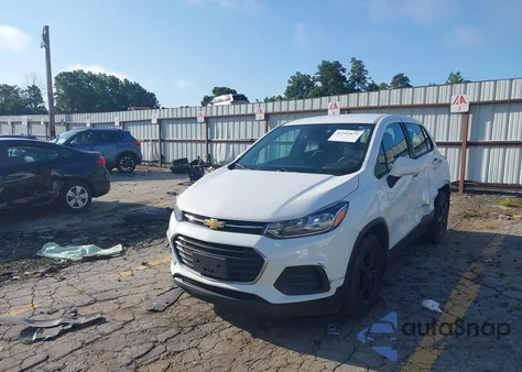 2017 Chevrolet Trax Ls z USA, uszkodzony, nr VIN 3GNCJKSBXHL288295